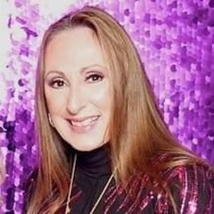 Meet your Posher, Carla